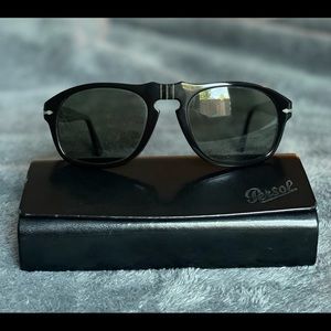 Persol PO2995-S  -  95/58  - Men’s Polar Black Lens